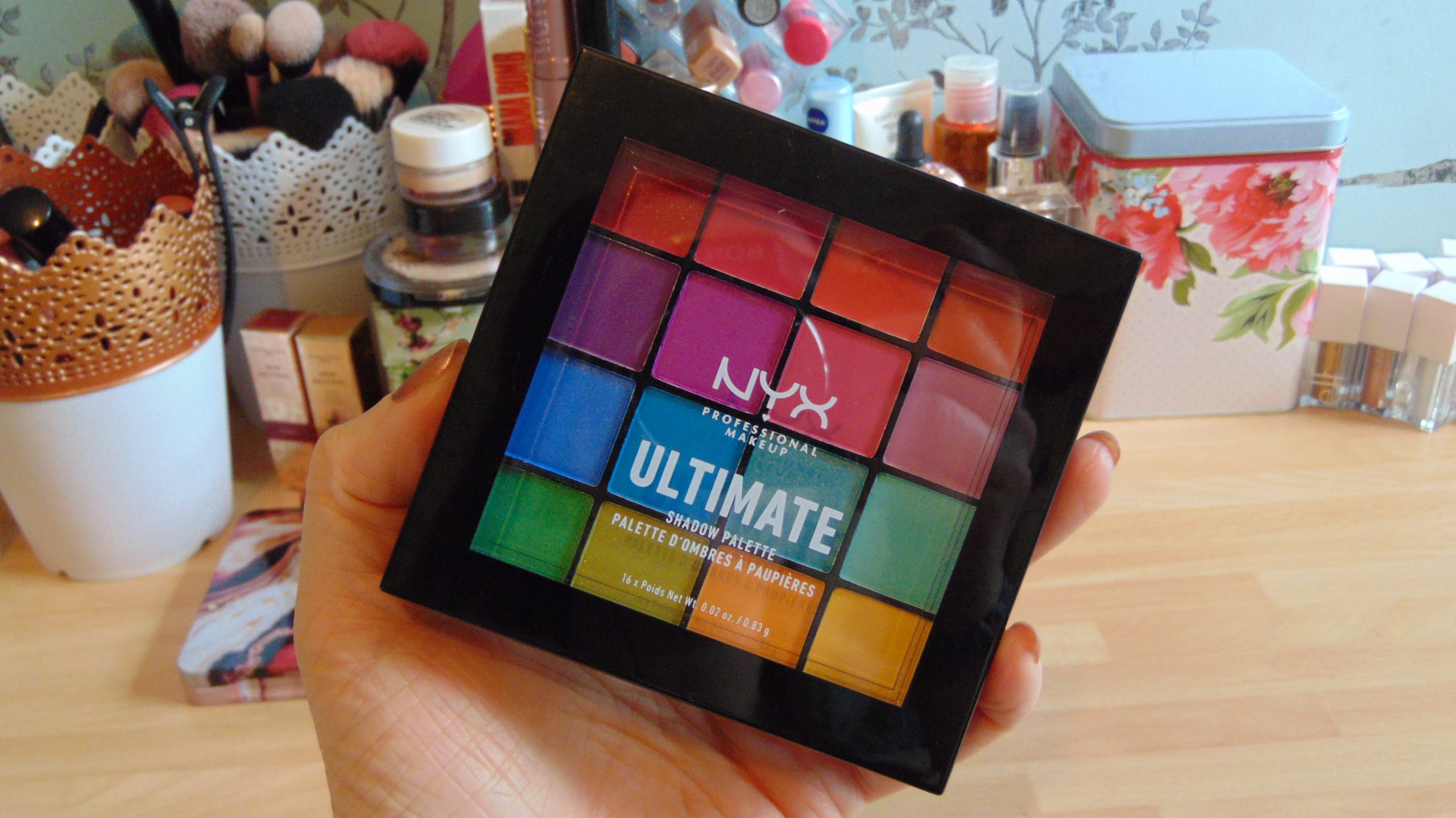 Arab Græsse Celebrity NYX Ultimate Neon Eyeshadow Palette Review - Milli Davison - Beauty And  Makeup Reviews